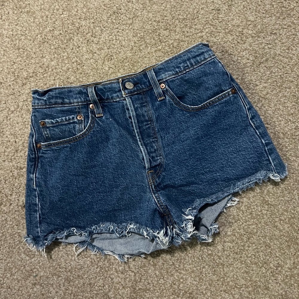 Levi’s High-Waisted Shorts (Size 28)